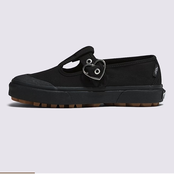 Vans Shoes - New Vans Black Mary Jane Chunky Lug Rubber Sole Heart Buckle Shoes 7